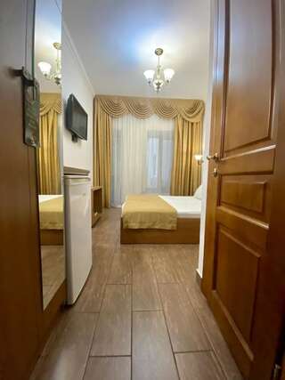 Отель Бумеранг Бизнес Отель Одесса Двухместный номер с 1 кроватью или 2 отдельными кроватями-6